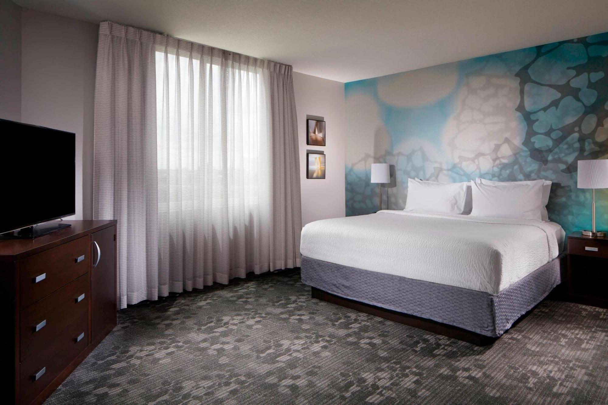 Courtyard Miami Dadeland Hotel Glenvar Heights Exterior photo